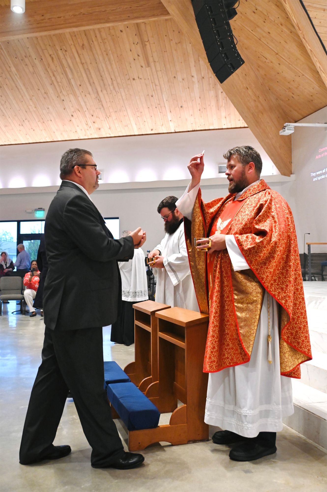 2024-05-18-rite-of-full-communion-0124.jpg
