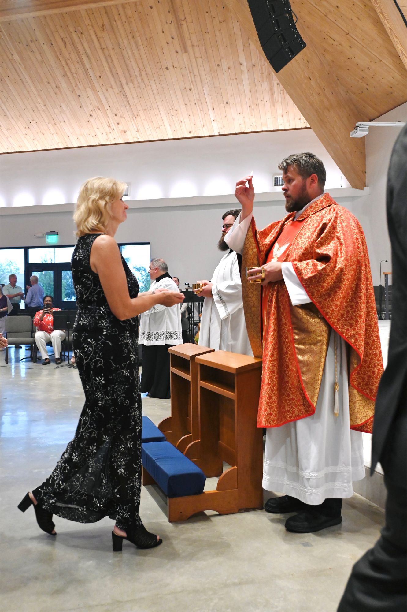 2024-05-18-rite-of-full-communion-0127.jpg