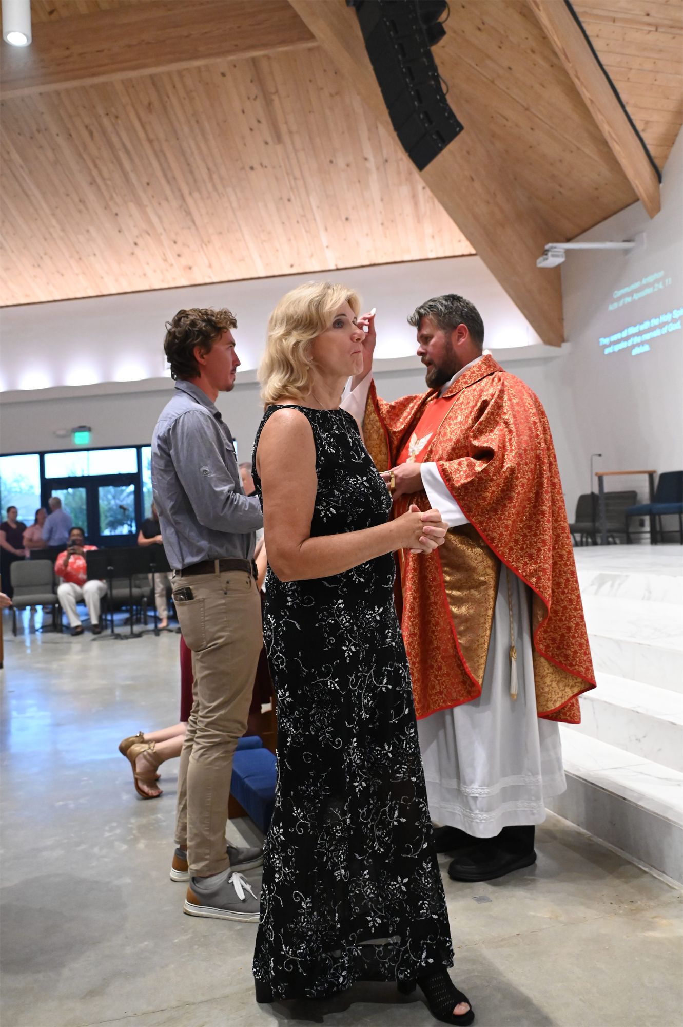 2024-05-18-rite-of-full-communion-0130.jpg