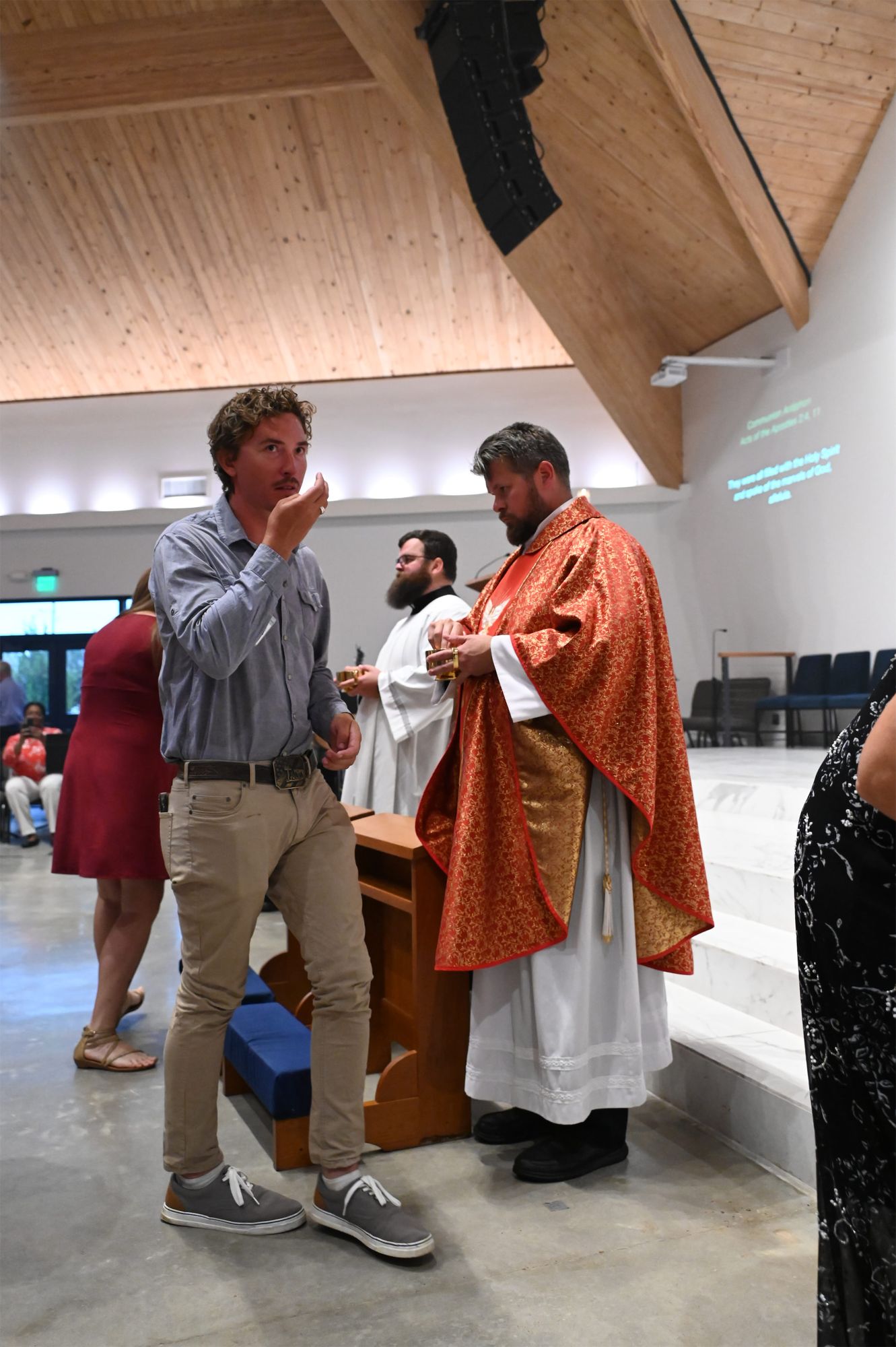 2024-05-18-rite-of-full-communion-0136.jpg