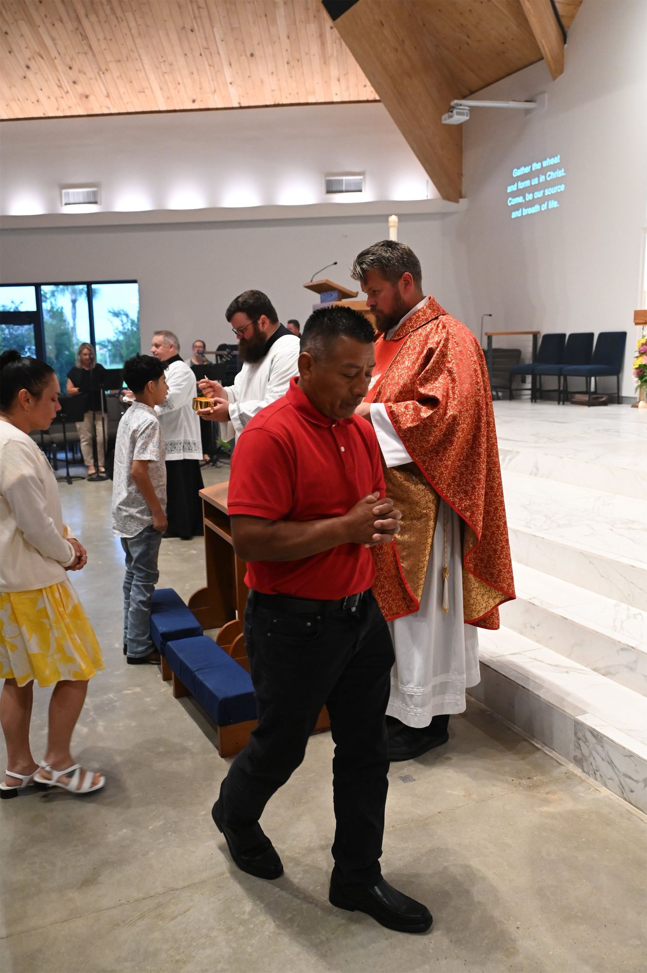 2024-05-18-rite-of-full-communion-0149.jpg