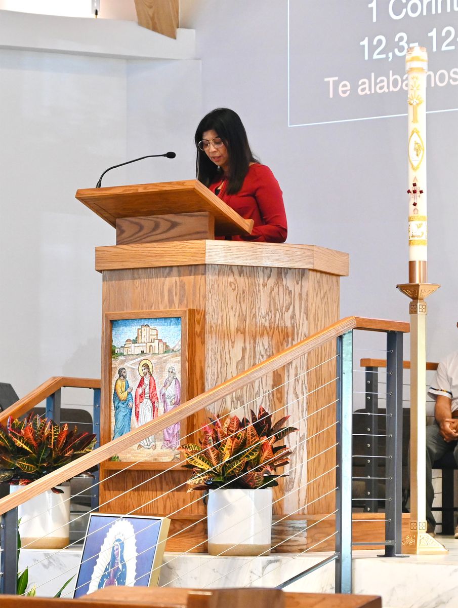 2024-05-19-rite-of-full-communion-spanish-0012.jpg