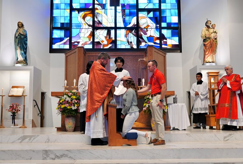 2024-05-19-rite-of-full-communion-spanish-0024.jpg