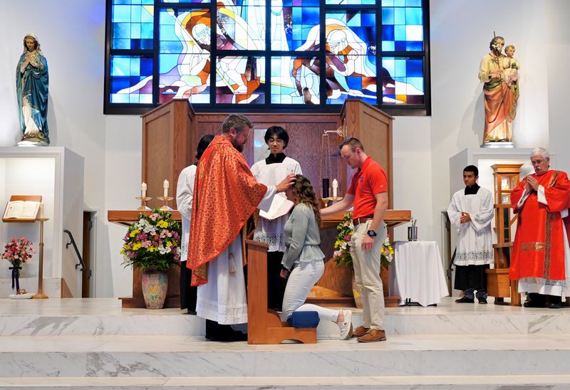 2024-05-19-rite-of-full-communion-spanish-0026.jpg