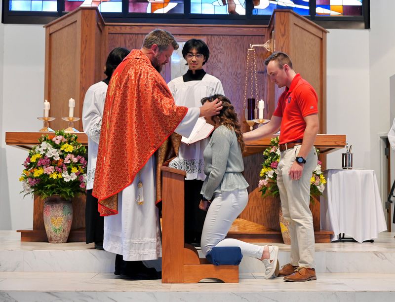 2024-05-19-rite-of-full-communion-spanish-0029.jpg