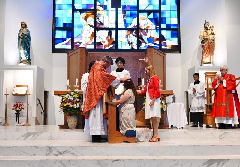 2024-05-19-rite-of-full-communion-spanish-0032.jpg