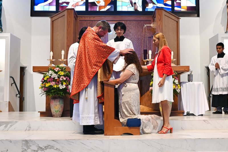 2024-05-19-rite-of-full-communion-spanish-0033.jpg
