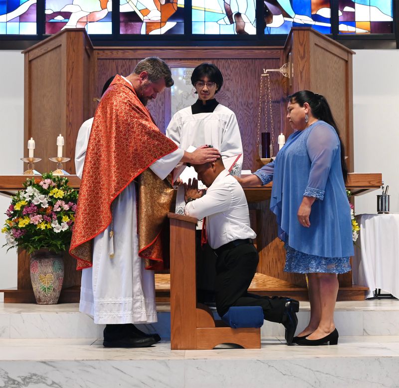 2024-05-19-rite-of-full-communion-spanish-0063.jpg