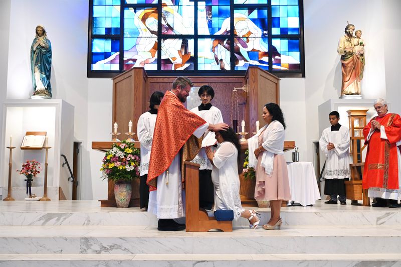 2024-05-19-rite-of-full-communion-spanish-0070.jpg