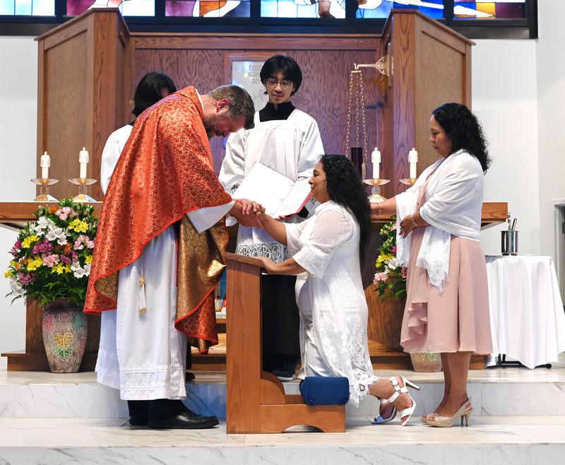 2024-05-19-rite-of-full-communion-spanish-0078.jpg