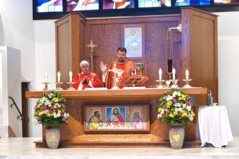 2024-05-19-rite-of-full-communion-spanish-0126.jpg