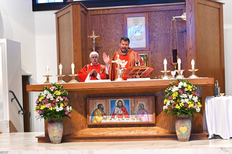 2024-05-19-rite-of-full-communion-spanish-0128.jpg