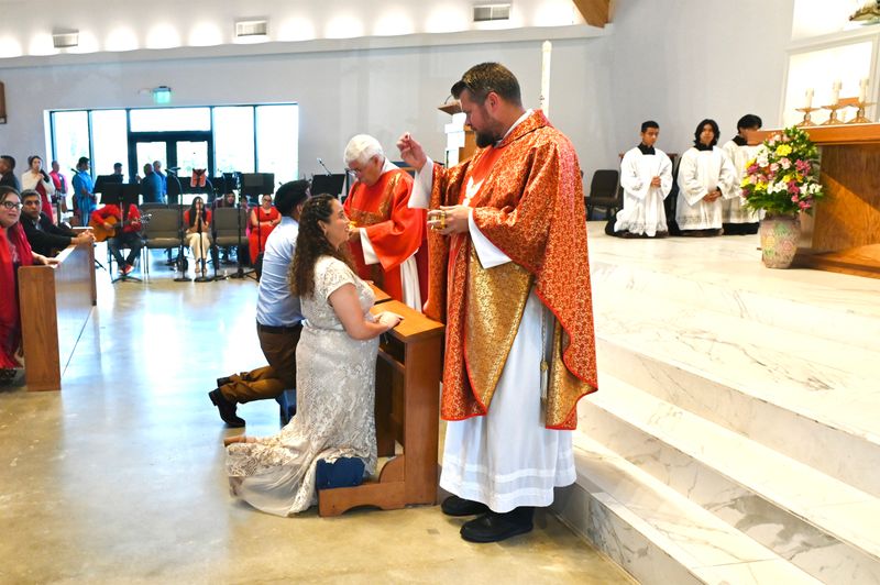 2024-05-19-rite-of-full-communion-spanish-0132.jpg