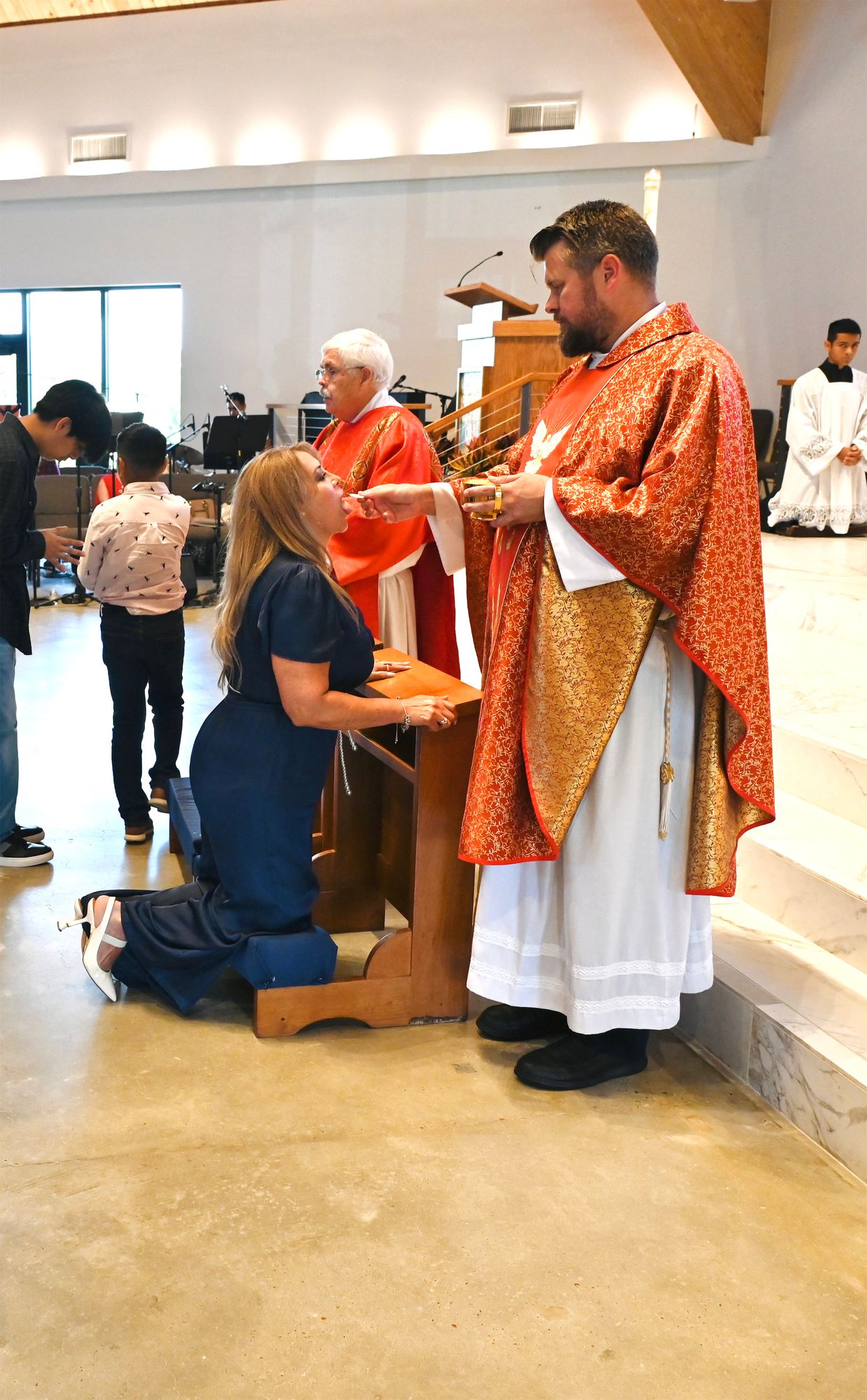 2024-05-19-rite-of-full-communion-spanish-0145.jpg