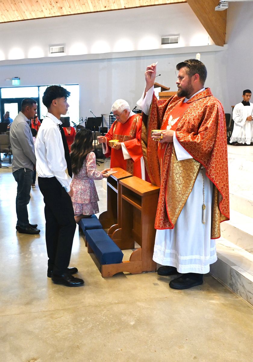 2024-05-19-rite-of-full-communion-spanish-0150.jpg