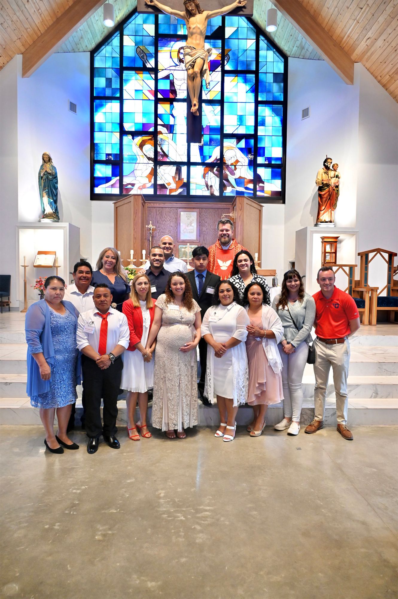 2024-05-19-rite-of-full-communion-spanish-0177.jpg
