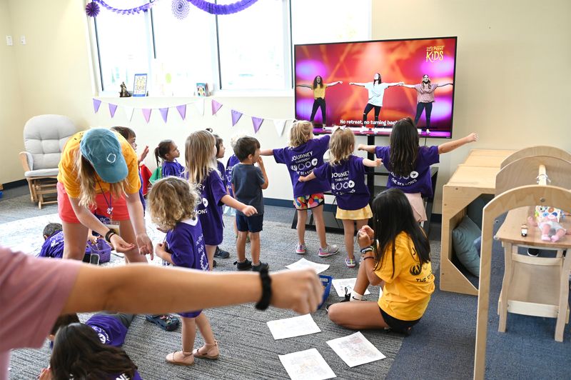 2024-06-19-vbs-wednesday-0130.jpg