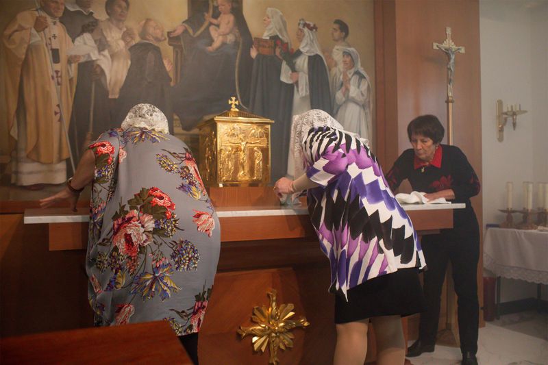 2024-11-23-adoration-chapel-dedication-0014.jpg