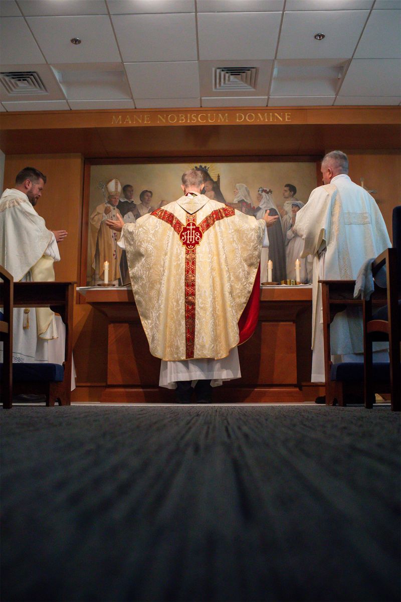 2024-11-23-adoration-chapel-dedication-0027.jpg