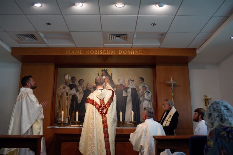 2024-11-23-adoration-chapel-dedication-0032.jpg