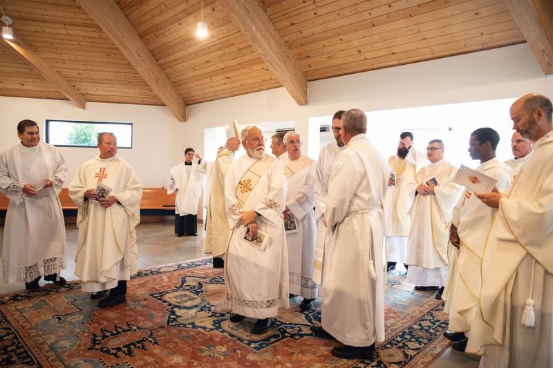 2025-03-08-diaconate-ordination-0005.jpg