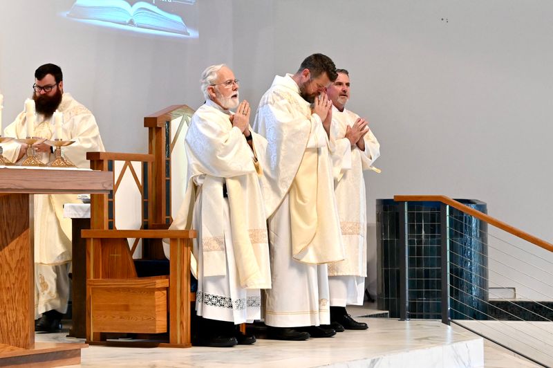 2025-04-05-first-communion-mass-0416.jpg
