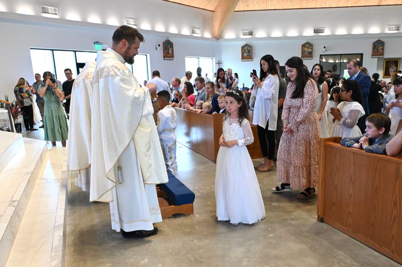 2025-04-05-first-communion-mass-0504.jpg