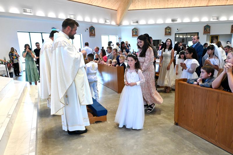 2025-04-05-first-communion-mass-0505.jpg