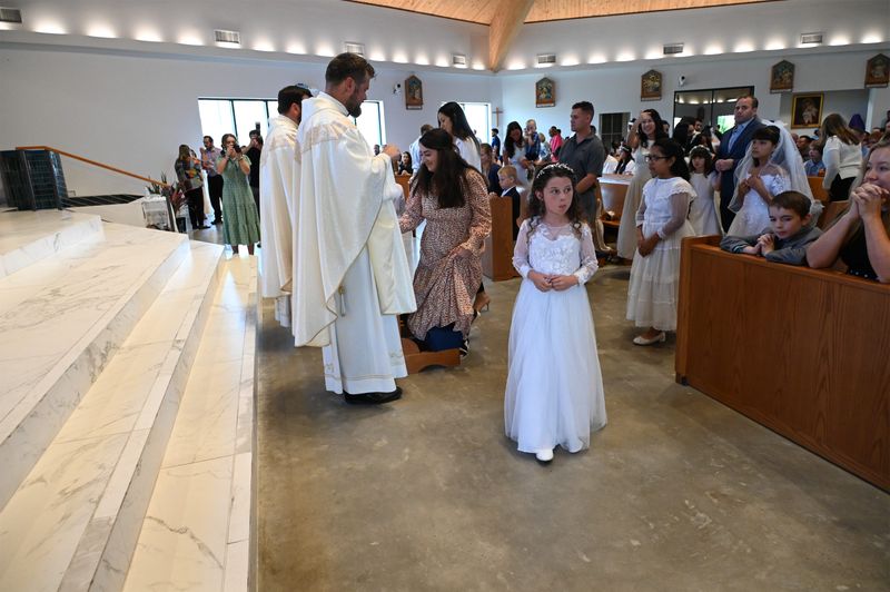 2025-04-05-first-communion-mass-0506.jpg