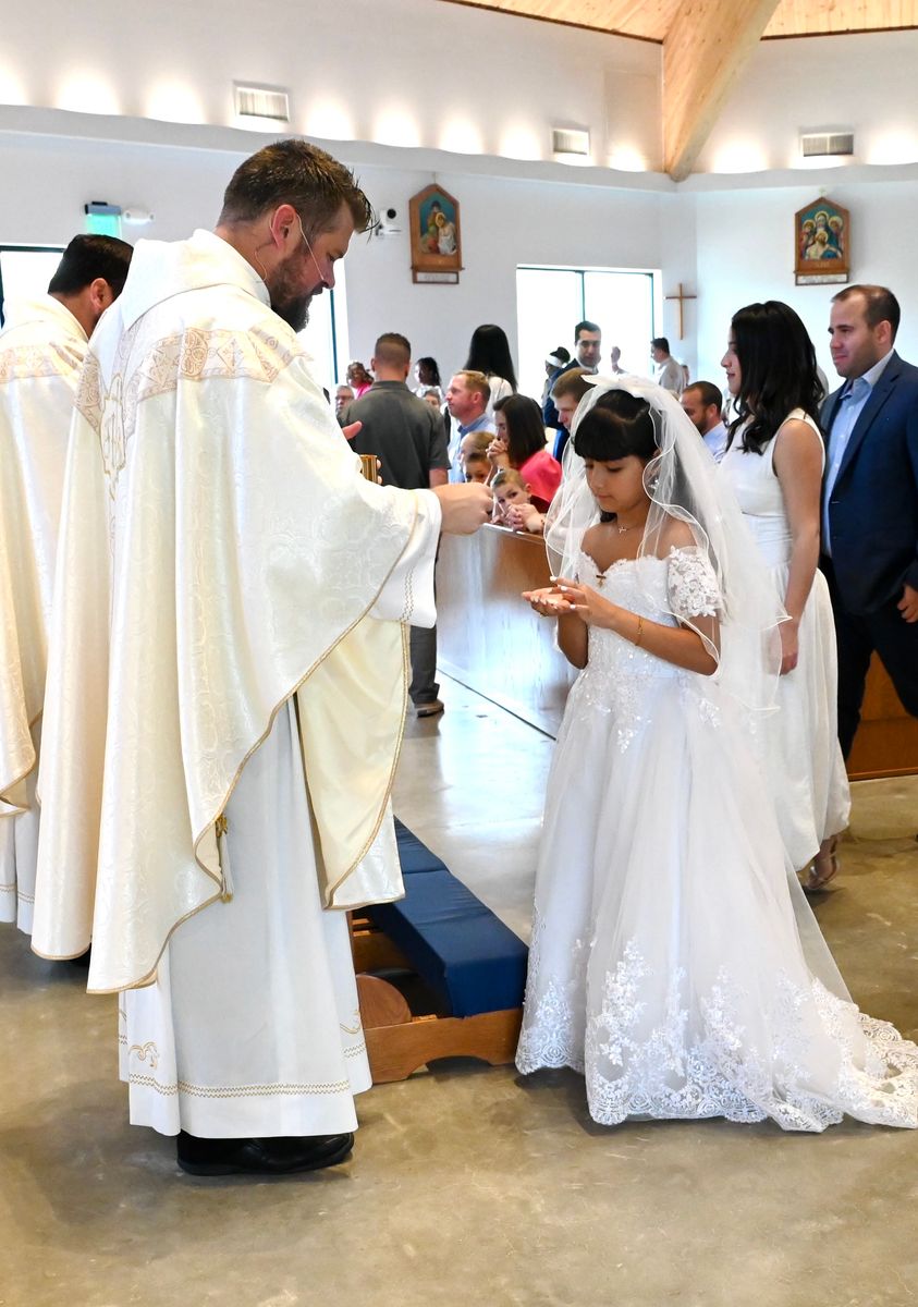 2025-04-05-first-communion-mass-0519.jpg