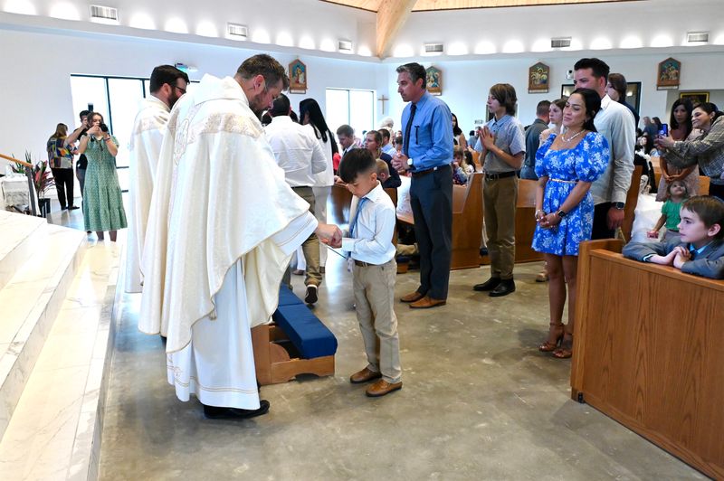 2025-04-05-first-communion-mass-0563.jpg