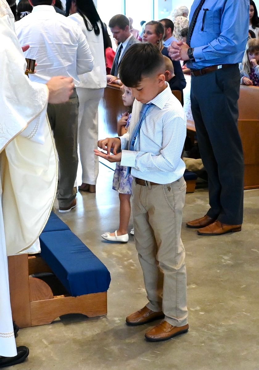 2025-04-05-first-communion-mass-0564.jpg