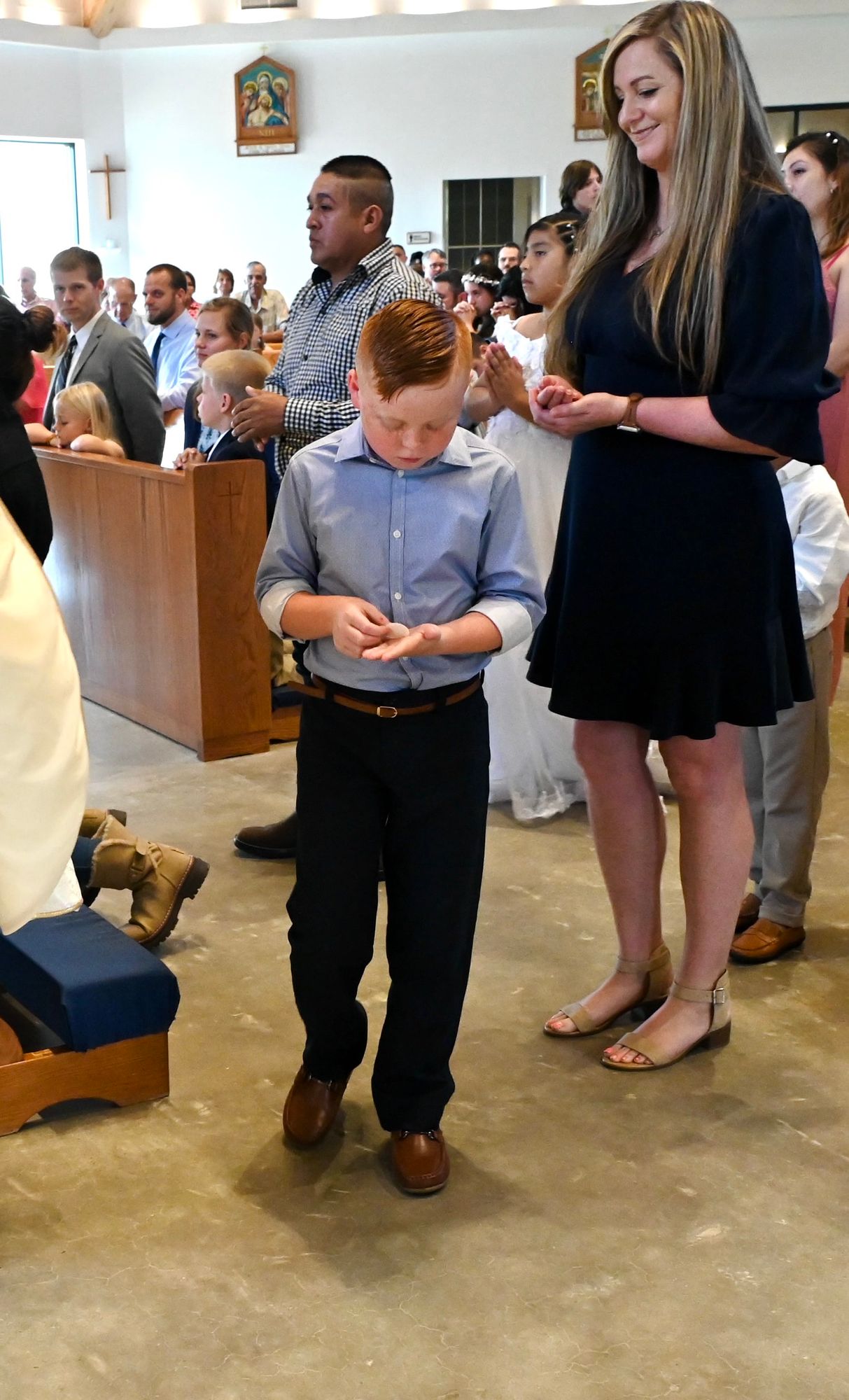 2025-04-05-first-communion-mass-0579.jpg