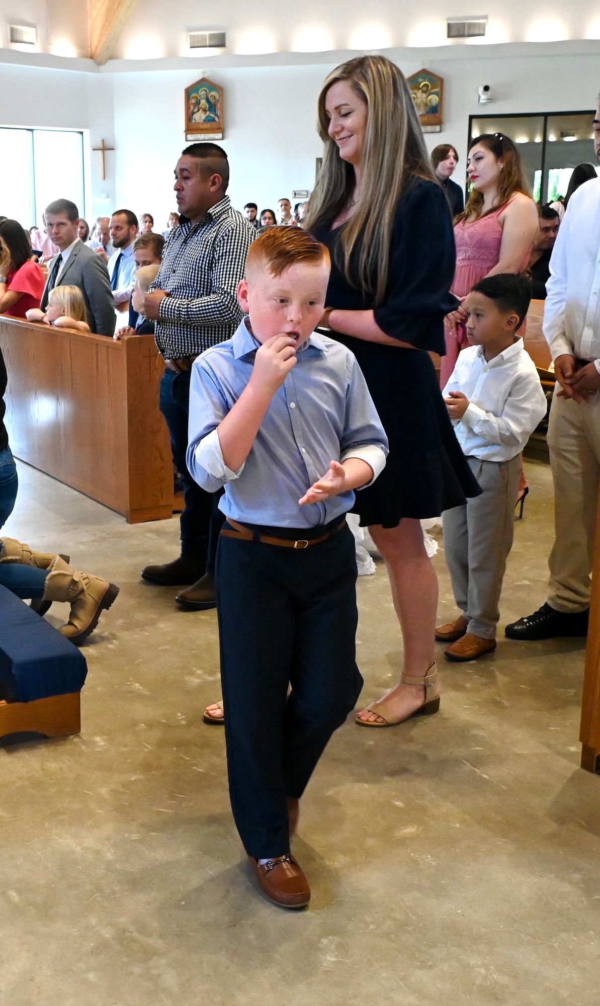 2025-04-05-first-communion-mass-0580.jpg