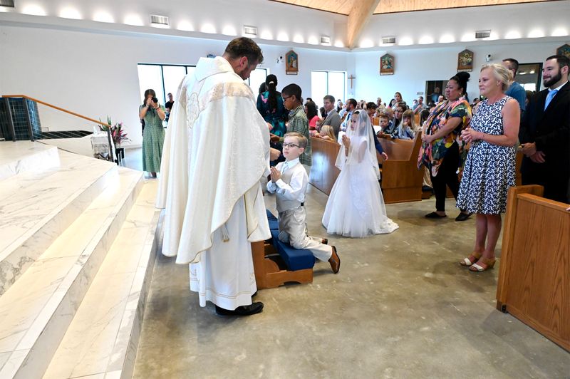 2025-04-05-first-communion-mass-0671.jpg