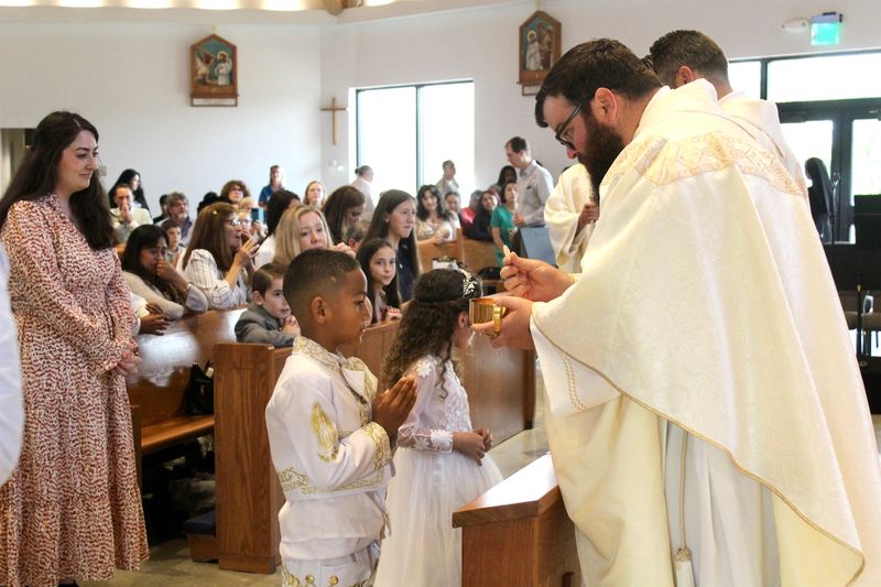2025-04-05-first-communion-mass-0717.jpg