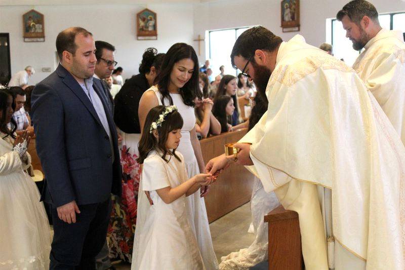 2025-04-05-first-communion-mass-0722.jpg