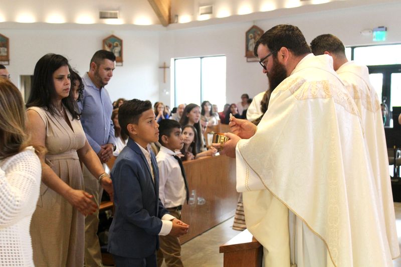 2025-04-05-first-communion-mass-0729.jpg