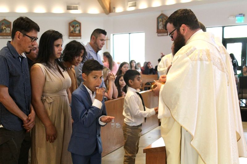 2025-04-05-first-communion-mass-0732.jpg