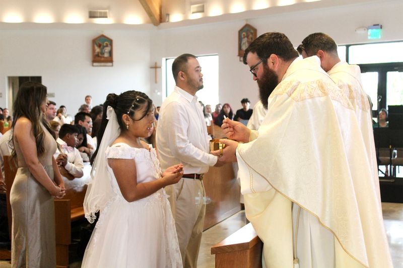 2025-04-05-first-communion-mass-0750.jpg