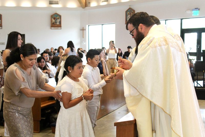 2025-04-05-first-communion-mass-0770.jpg