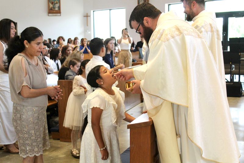 2025-04-05-first-communion-mass-0774.jpg