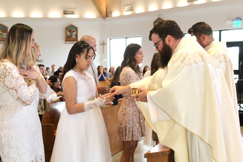 2025-04-05-first-communion-mass-0783.jpg