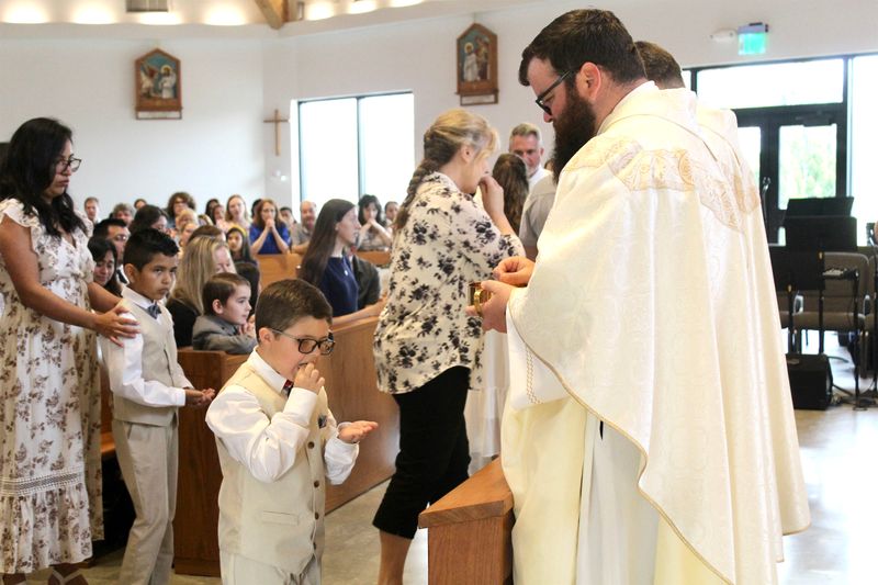 2025-04-05-first-communion-mass-0791.jpg