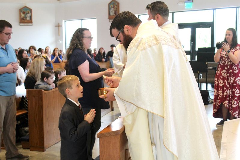 2025-04-05-first-communion-mass-0794.jpg
