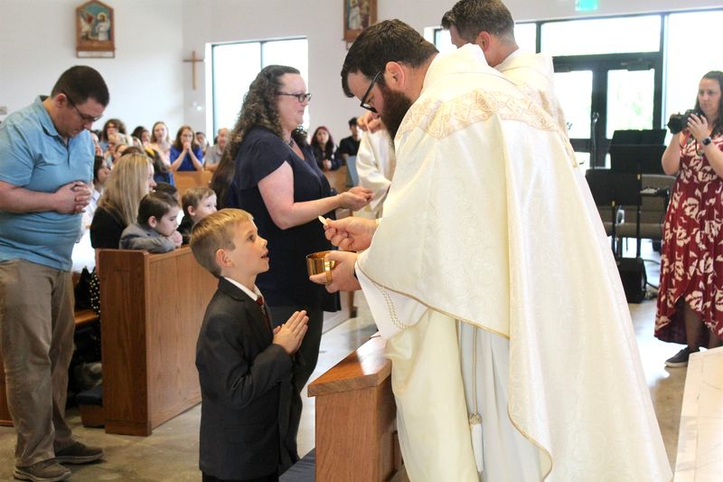 2025-04-05-first-communion-mass-0795.jpg