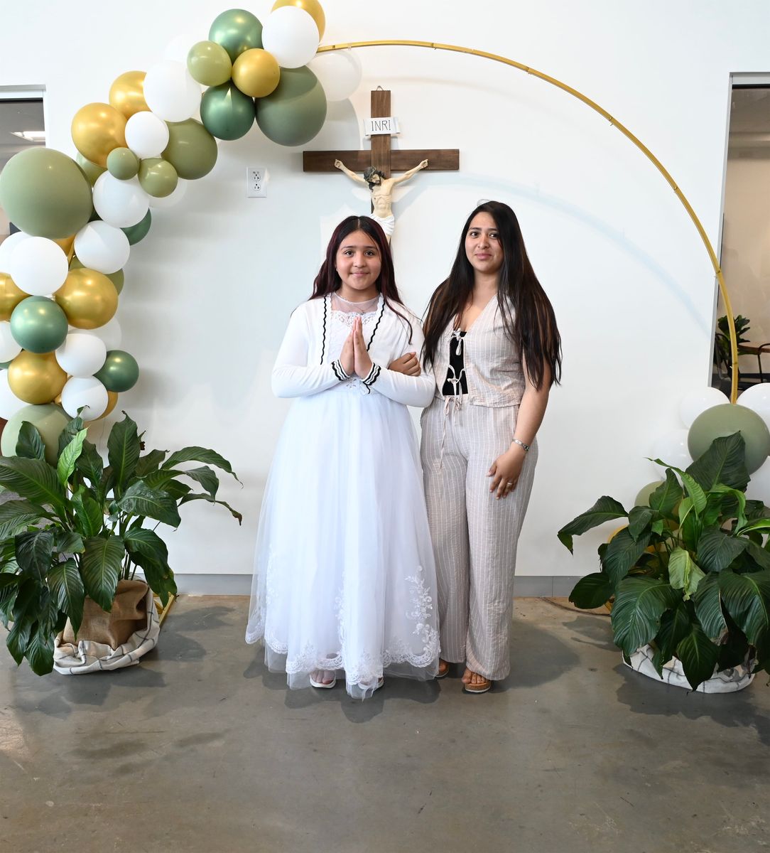 2025-04-05-first-communion-portraits-0023.jpg
