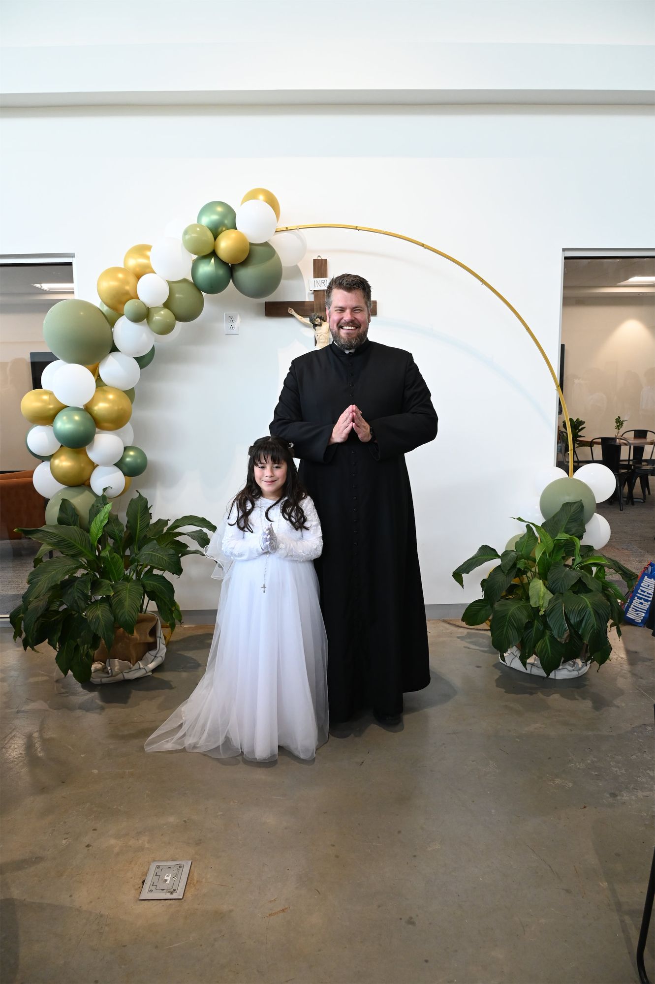 2025-04-05-first-communion-portraits-0045.jpg