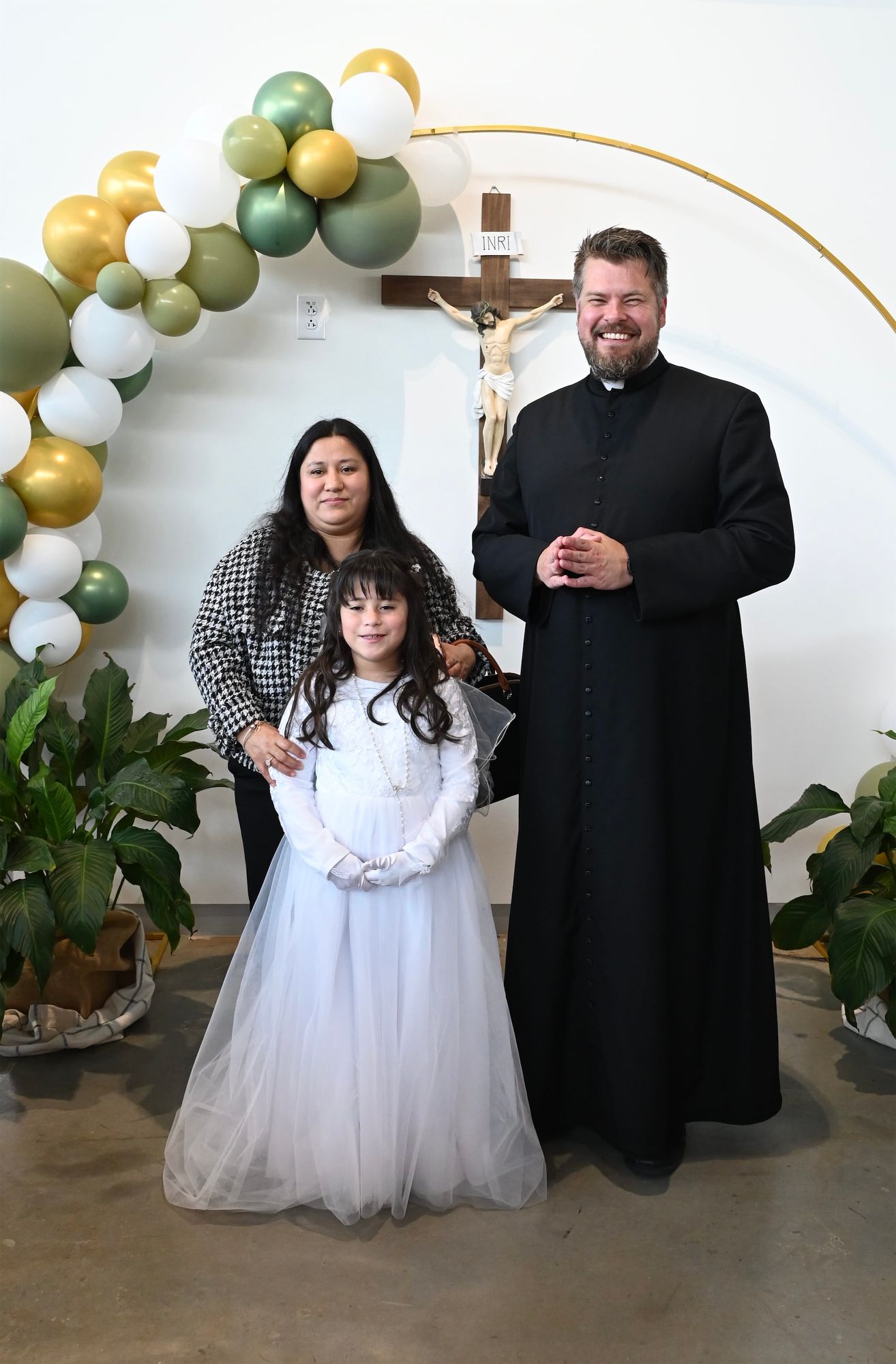 2025-04-05-first-communion-portraits-0047.jpg