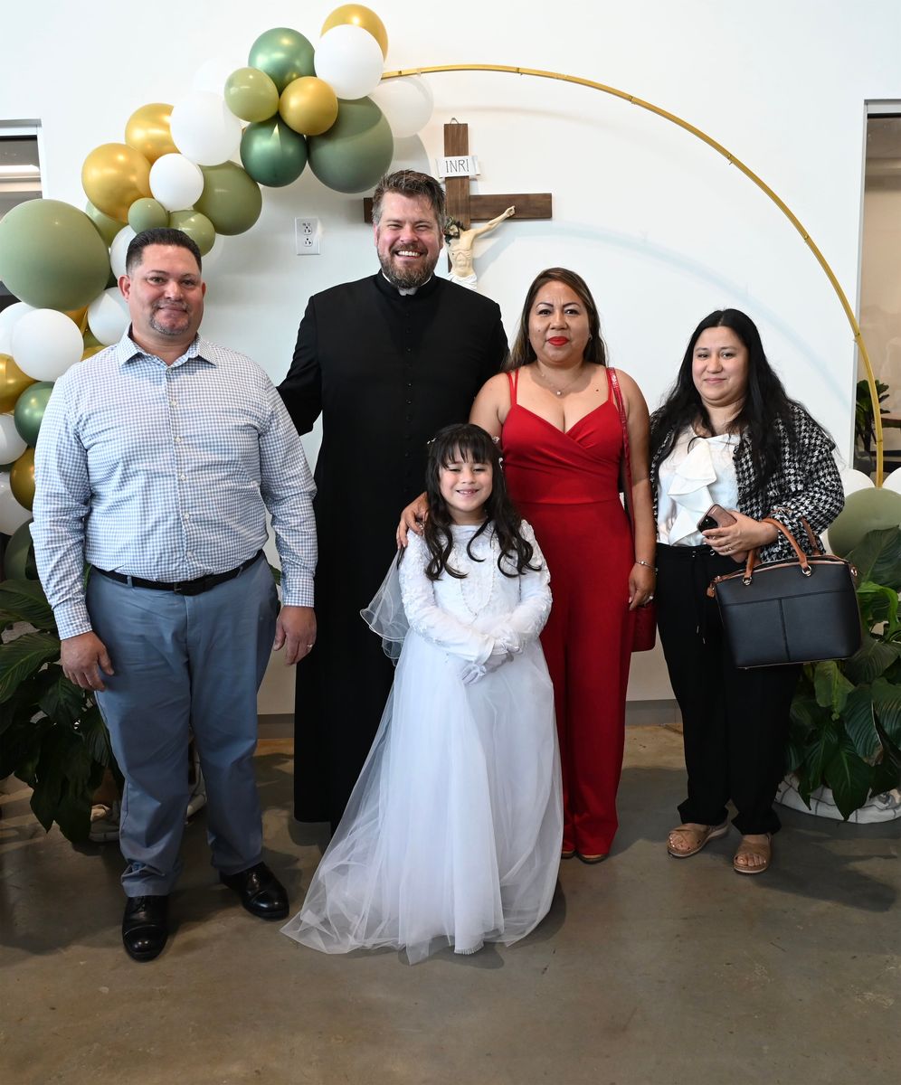 2025-04-05-first-communion-portraits-0050.jpg